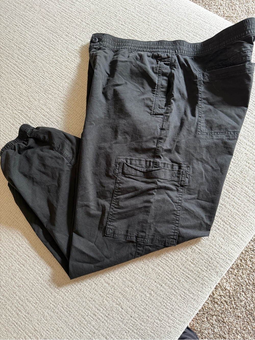 American Eagle Outfitters Black Cargo Jogger Pants